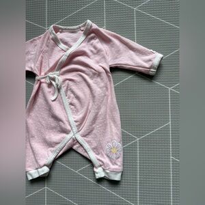 Bunnies by the Bay|Baby girl Pink Wrap jumpsuit onesie with Daisy Detail•••3-6M